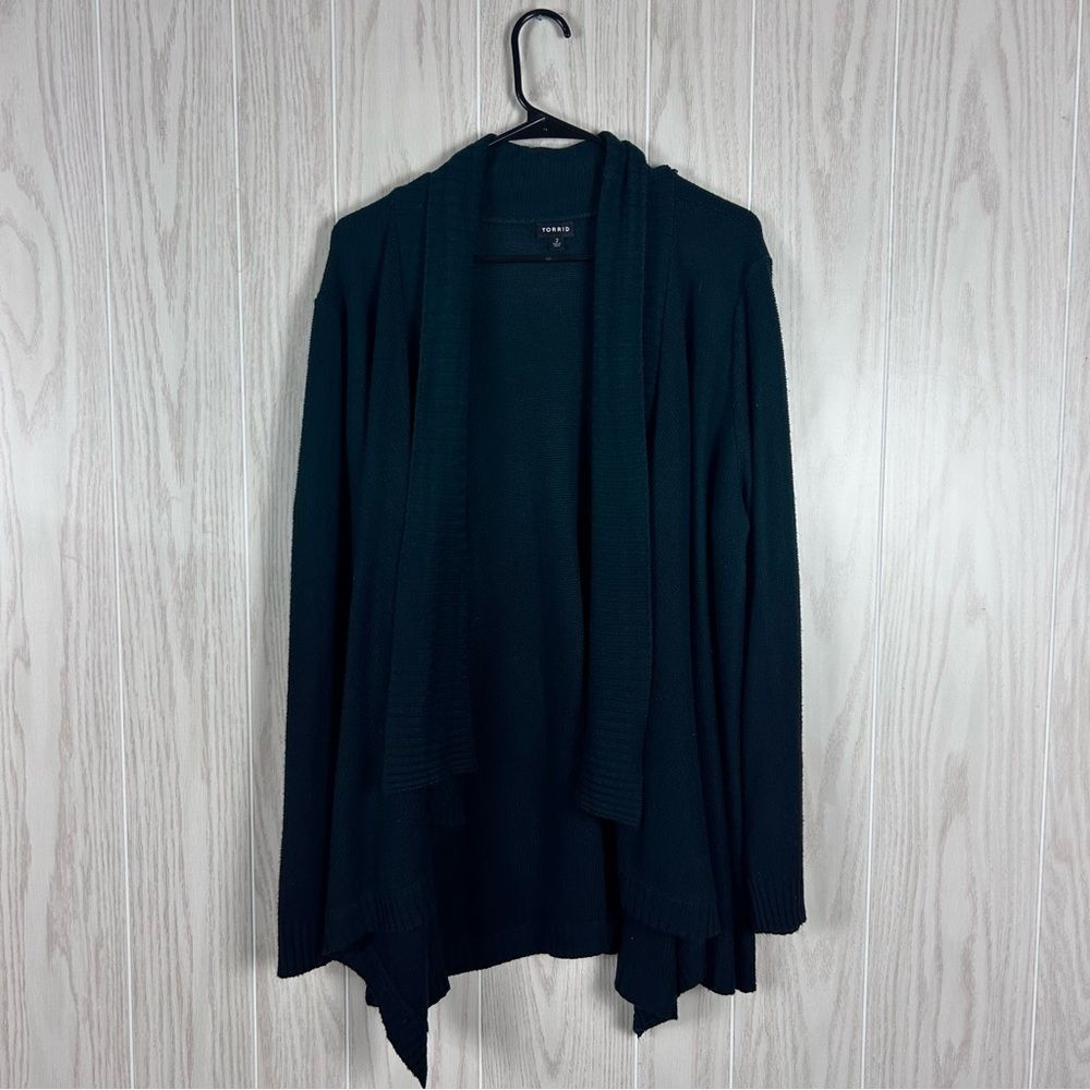 Torrid Women's Ombre Black Green Long Sleeve Drape Front Cardigan Sweater, 2